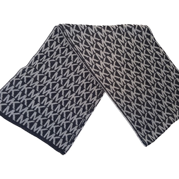 Michael Kors Signature Logo Knit Scarf - Picture 1 of 5